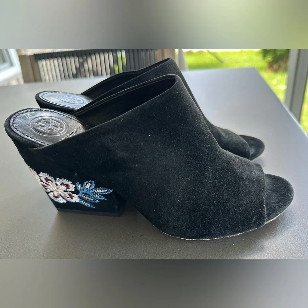 Tory Burch Floral‎ Embroidered Block Heel Slide Sandals - Size 6.5